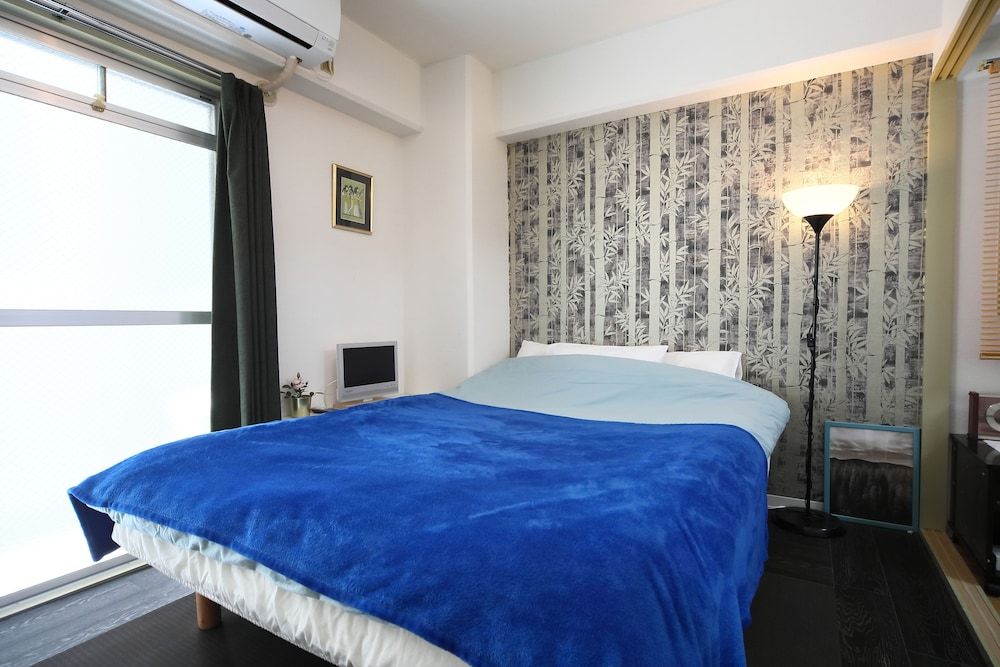 undefined World Inn Naniwa 7