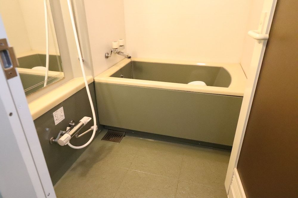 Residence Osaka Nipponbashi 902 7