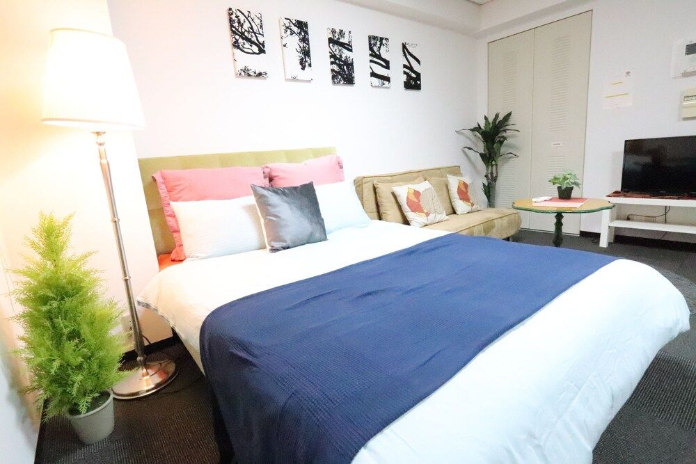 undefined CV House 4