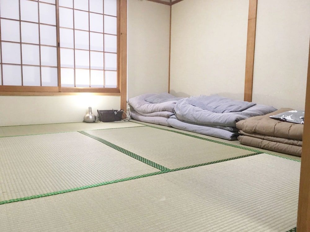 Hanazono Kita Terrace House House 9