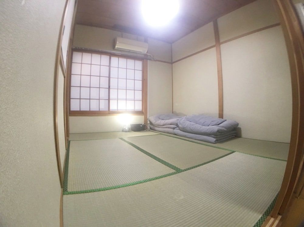 undefined Hanazono Kita Terrace House 8