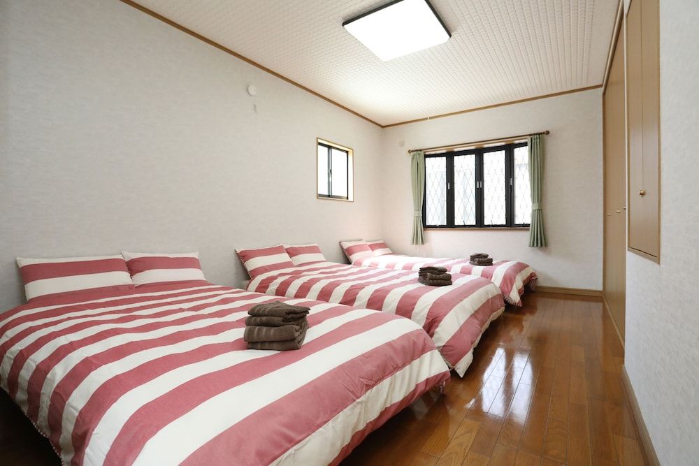 undefined Tsuru House 3