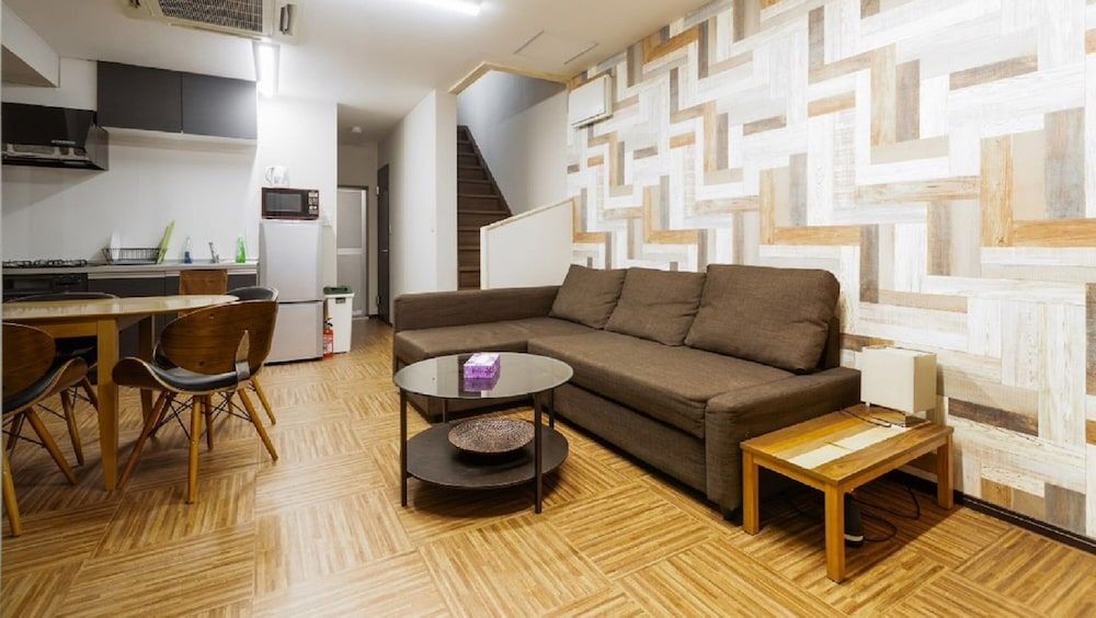 Senbonkita Terrace House House 21