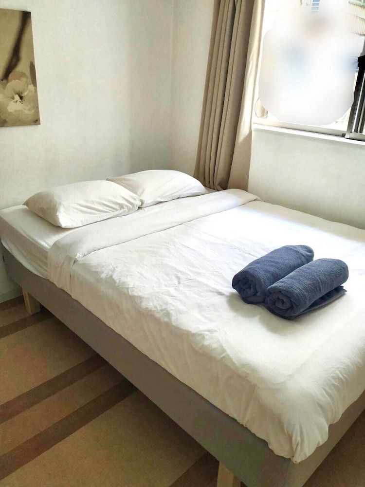 undefined Genesis Apartments - Ebisu Building 2