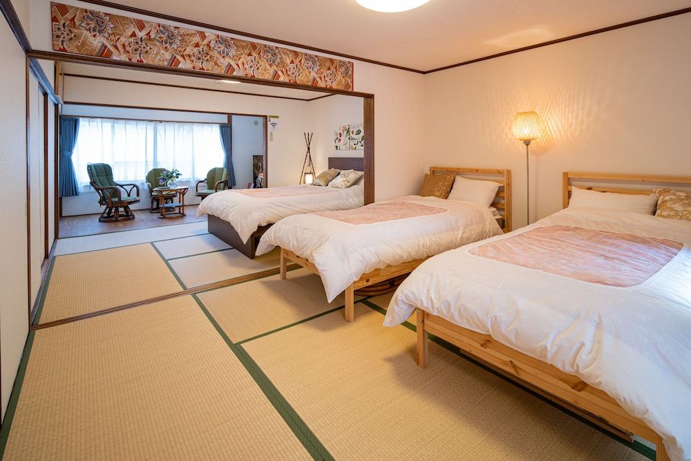 Marushin House Family Room 9