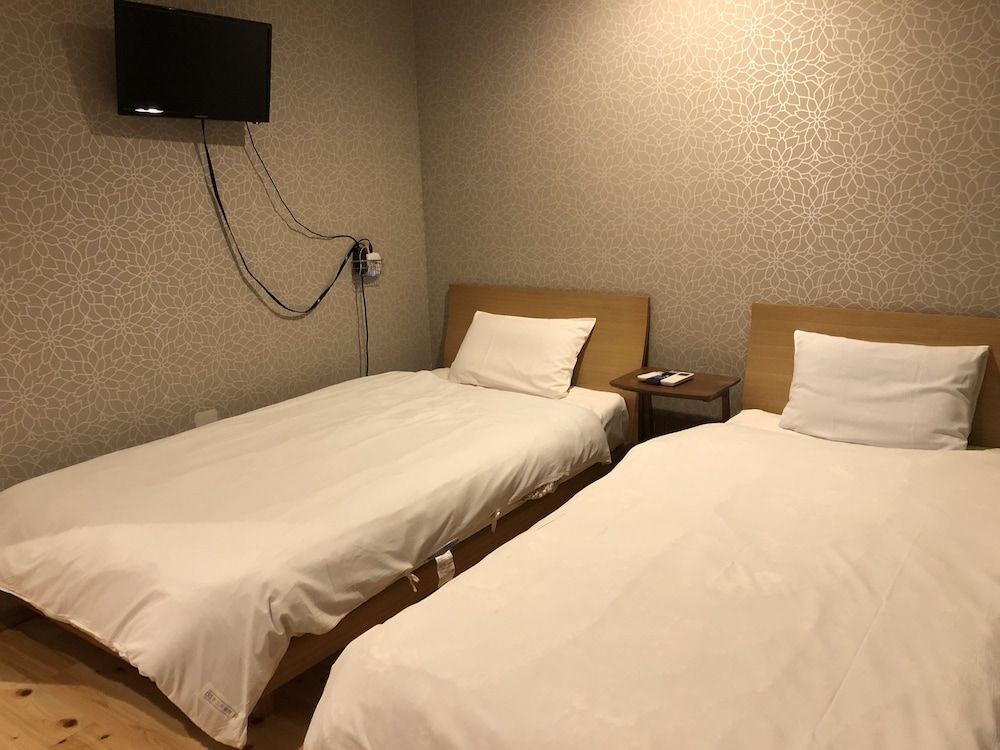 Shimanouchi Luxury Apartment Basic Apartment, 2 Bedrooms (for 6 Guests)