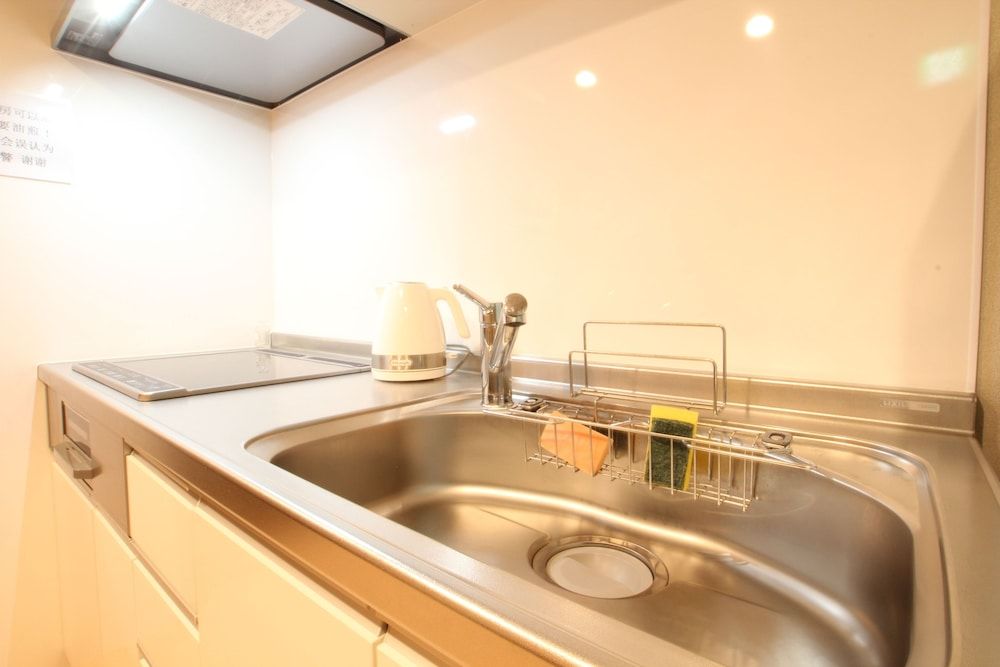 Shimanouchi Luxury Apartment Basic Apartment, 2 Bedrooms (for 6 Guests) 4