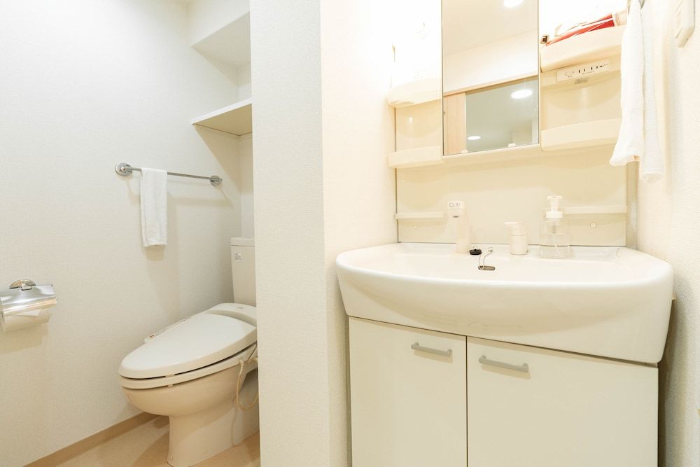 Shinsaibash East Nana Apartment · Junan Family Apartment, 1 Bedroom 12