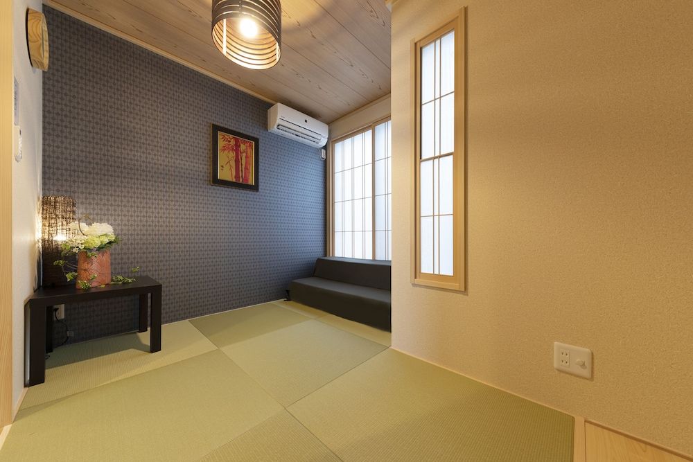 undefined Shirakabanoyado-Ashihara