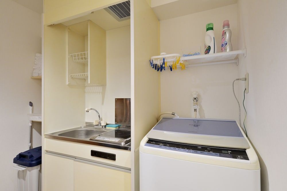 Ace Namba Minami Apartment (401) 11