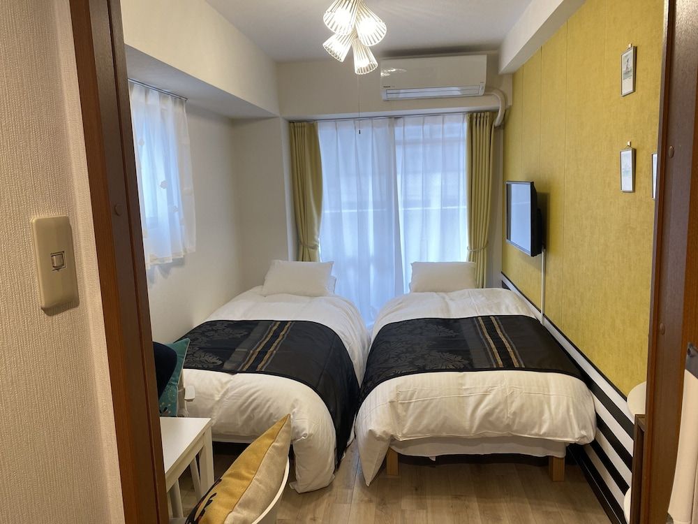 Ace Namba Minami Apartment (401) 8