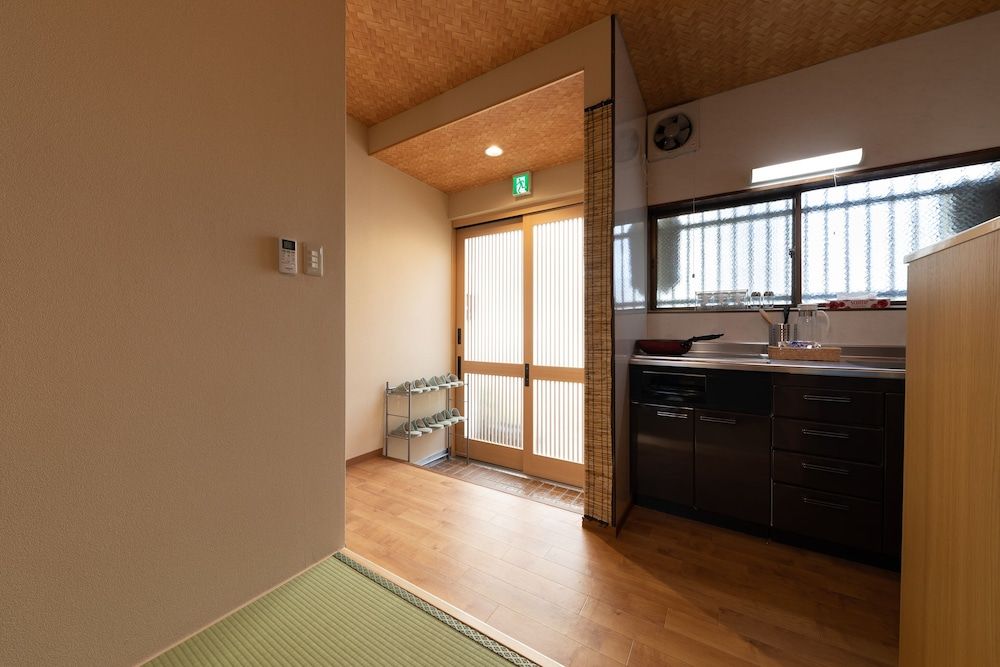 undefined Shirakabanoyado-Tennoji 9