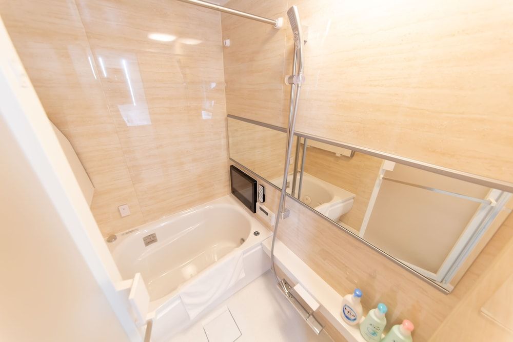 Grandouce Umeda-Minami Studio Apartment 11