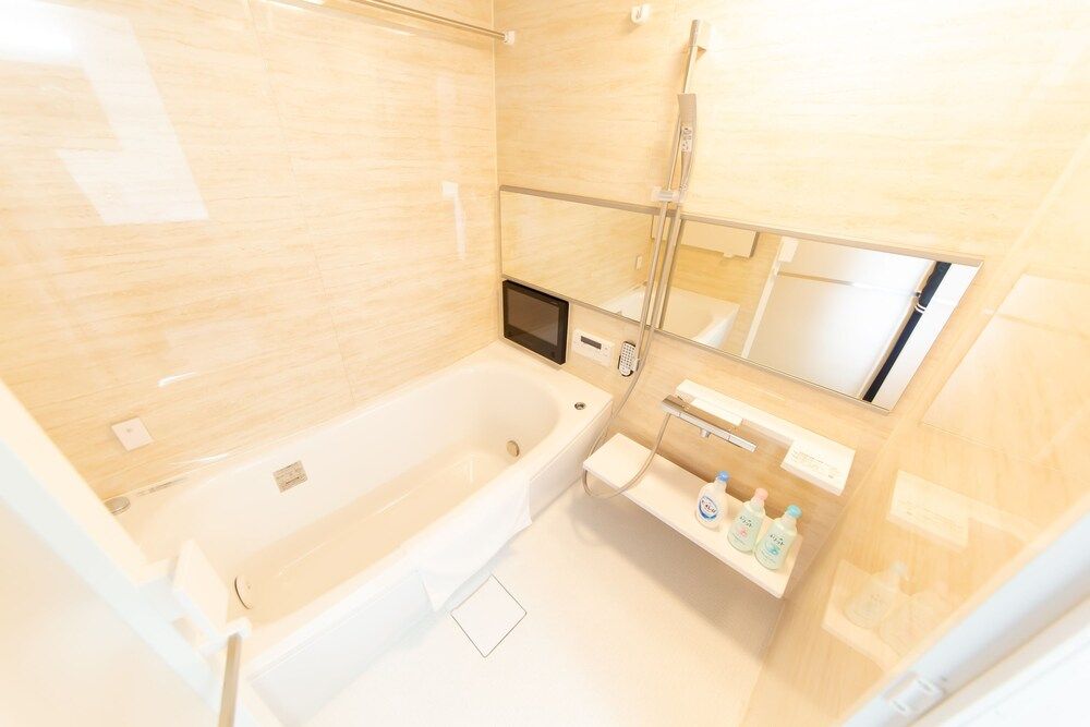 Grandouce Umeda-Minami 3 Bedroom Apartment 12