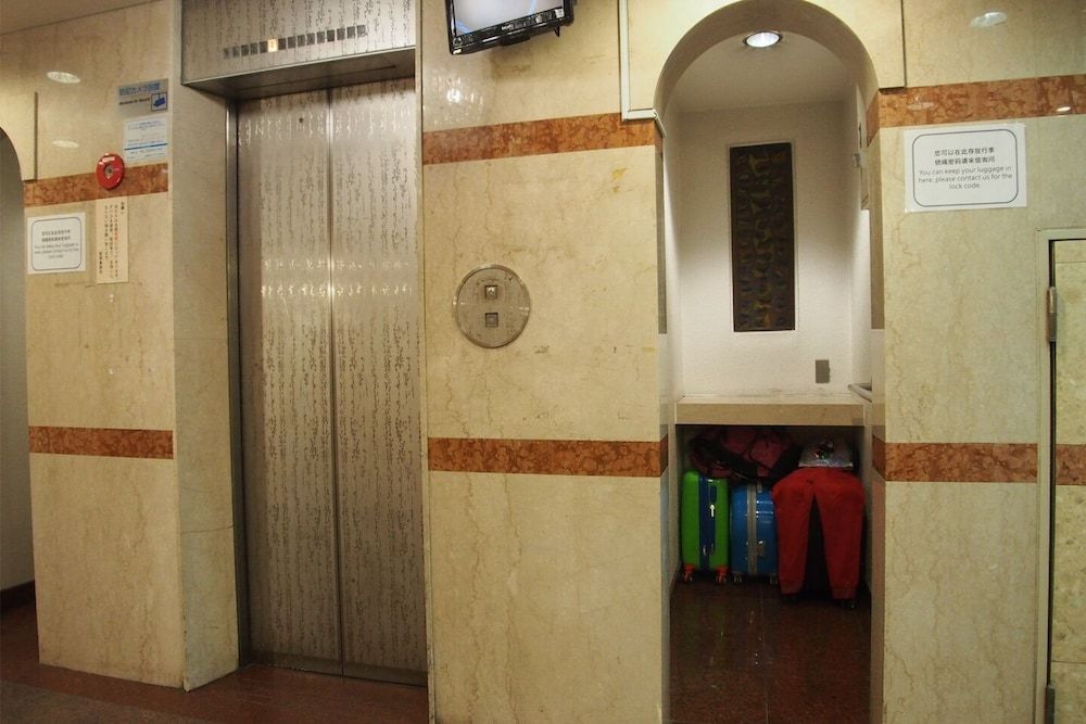 undefined Mifune Central-Bear Shimanouchi No.2 Hotel 6