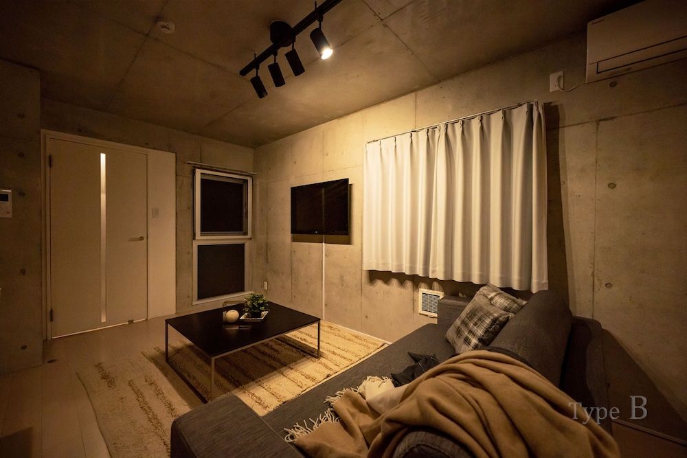 Grandouce Daikokucho Studio Apartment STD 23