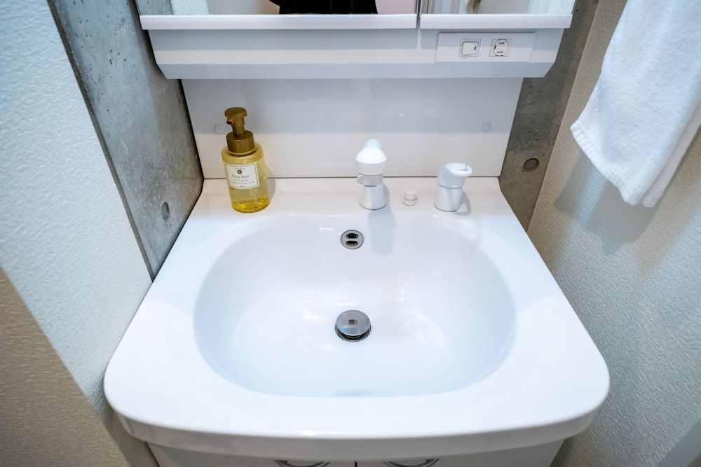 Grandouce Daikokucho Studio Apartment STD 13