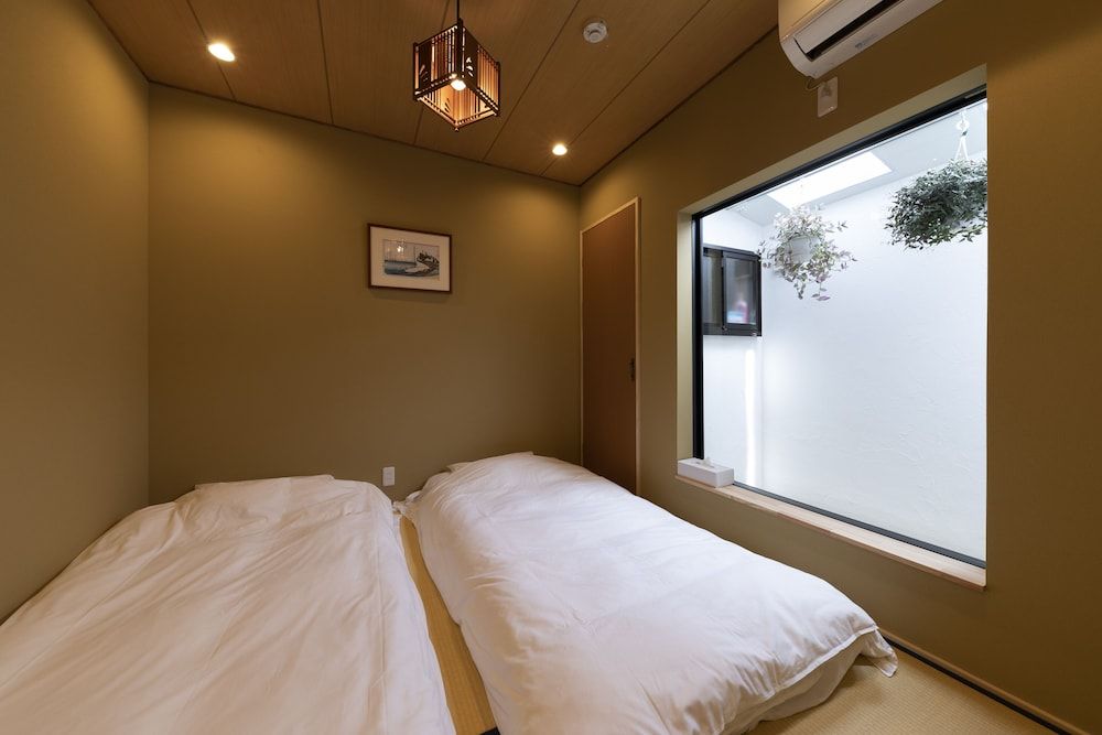 undefined Shirakabanoyado-Siokusa 8