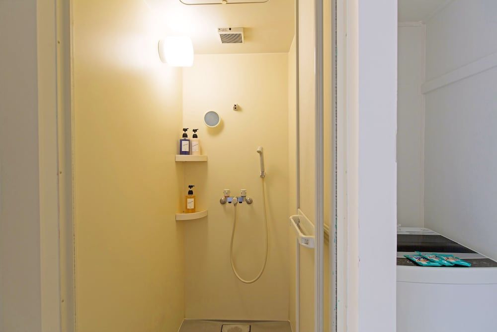 Grandouce Shin-Imamiya-Minami Studio Apartment 101 15