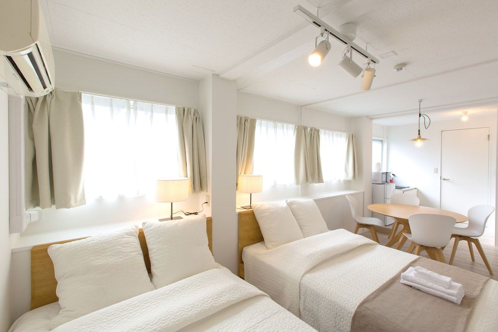 Grandouce Shin-Imamiya-Minami Studio Apartment #2,3 2