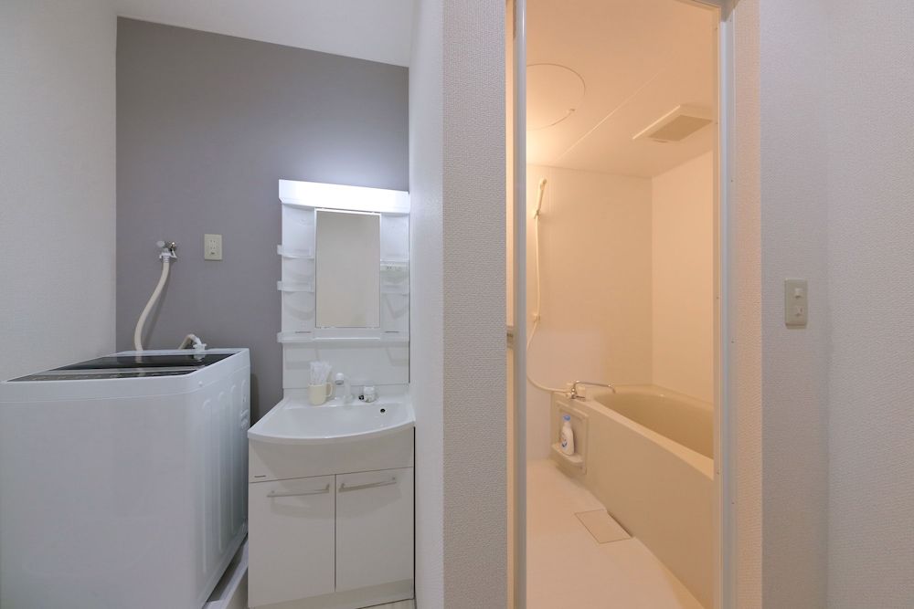 undefined Anest Nipponbashi-Higashi 10