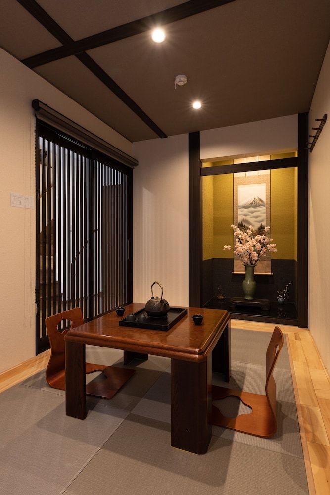 undefined Shirakabanoyado-Abeno 6