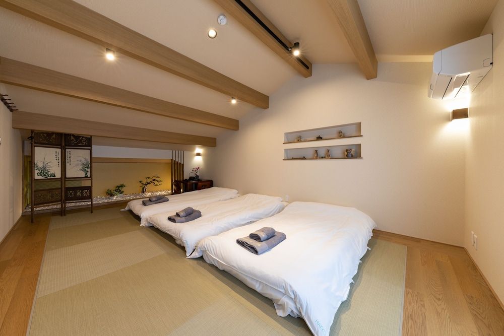 undefined Shirakabanoyado-Abeno