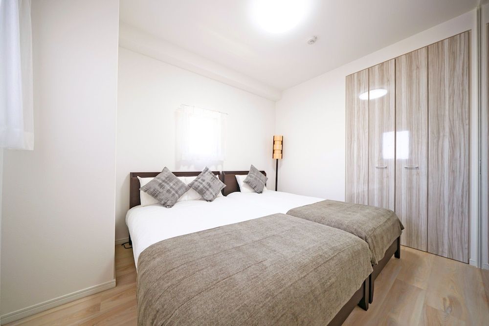 Grandouce Nishi-Tengachaya 2 Bedroom Apartment 4