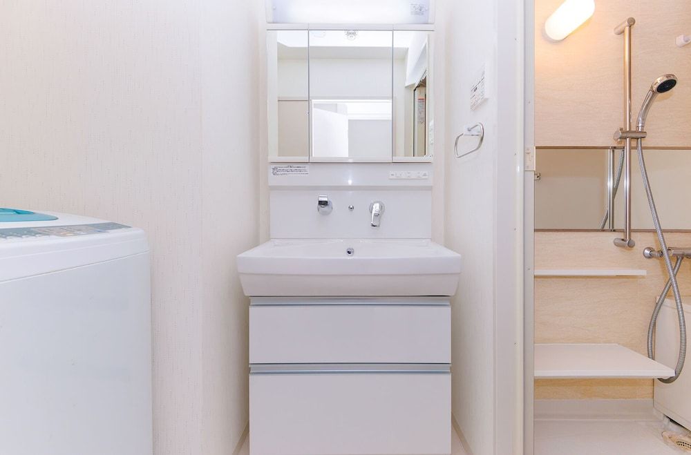 7mins Shinsaibashi Comfortable Apartment Standard Comfortable Room 64 24