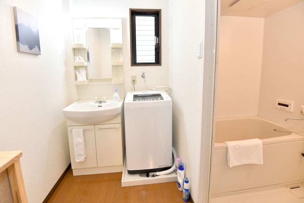 Guest House Osaka Haginochaya Two-Bedroom Apartment 18