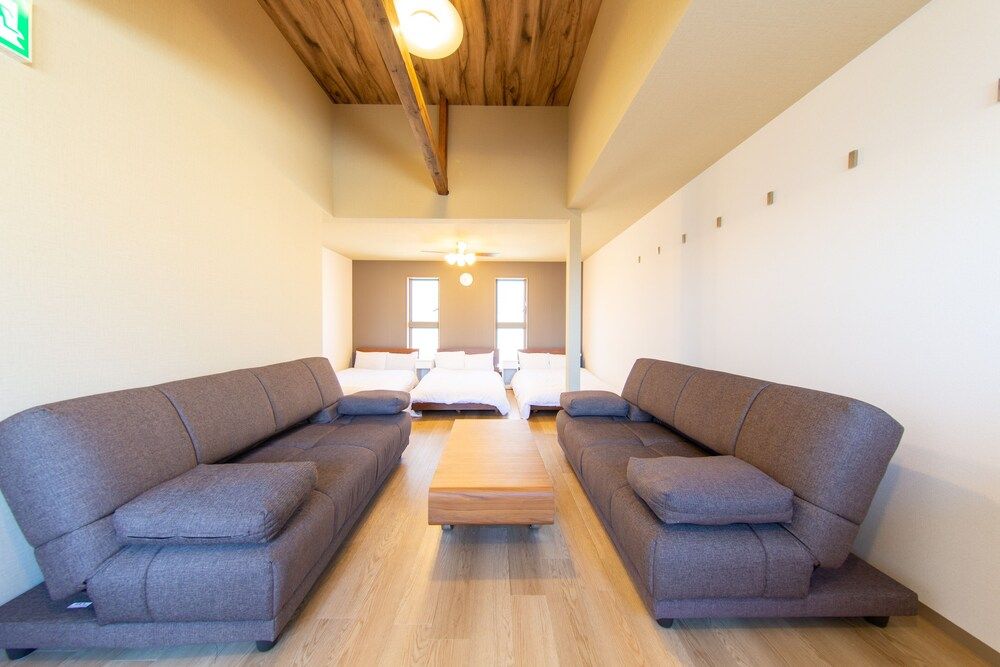 undefined Guest House GORILLA VILLA 10