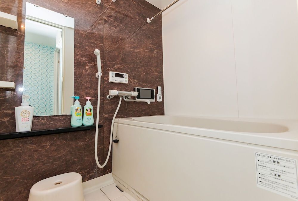 Sunny and Comfortable Apartment 73 Anime Theme Room 73 18