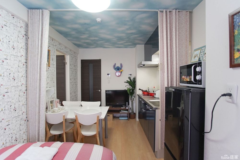 Sunny and Comfortable Apartment 73 Anime Theme Room 73 21