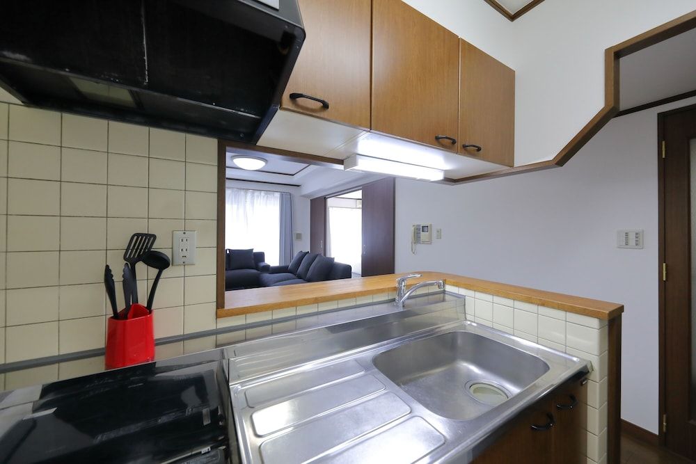 Grandouce Dotonbori Riverside Apartment, 2 Bedrooms 5