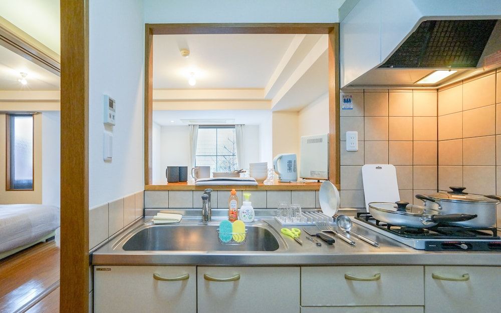 Osaka Umeda ShisaX Comfort Studio 7