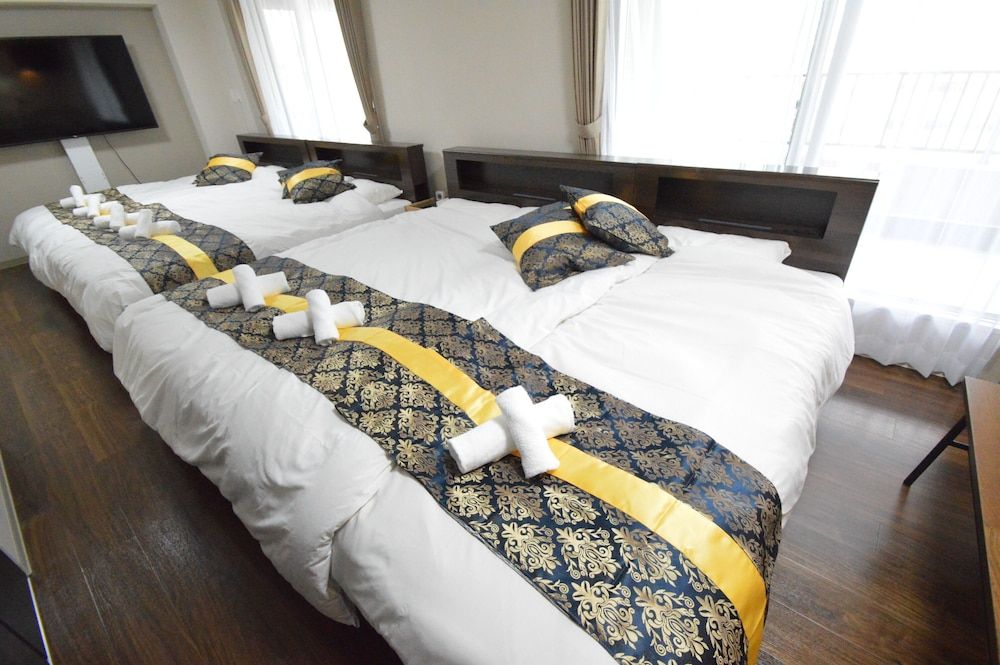 undefined Color Tsuruhashi 6