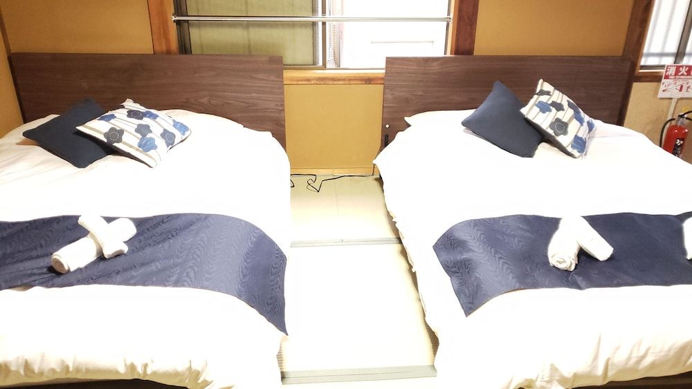 undefined Color Namba South 2 4