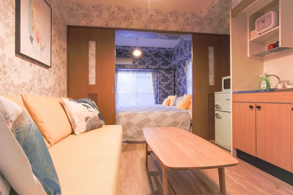 undefined Grand Court Namba 206