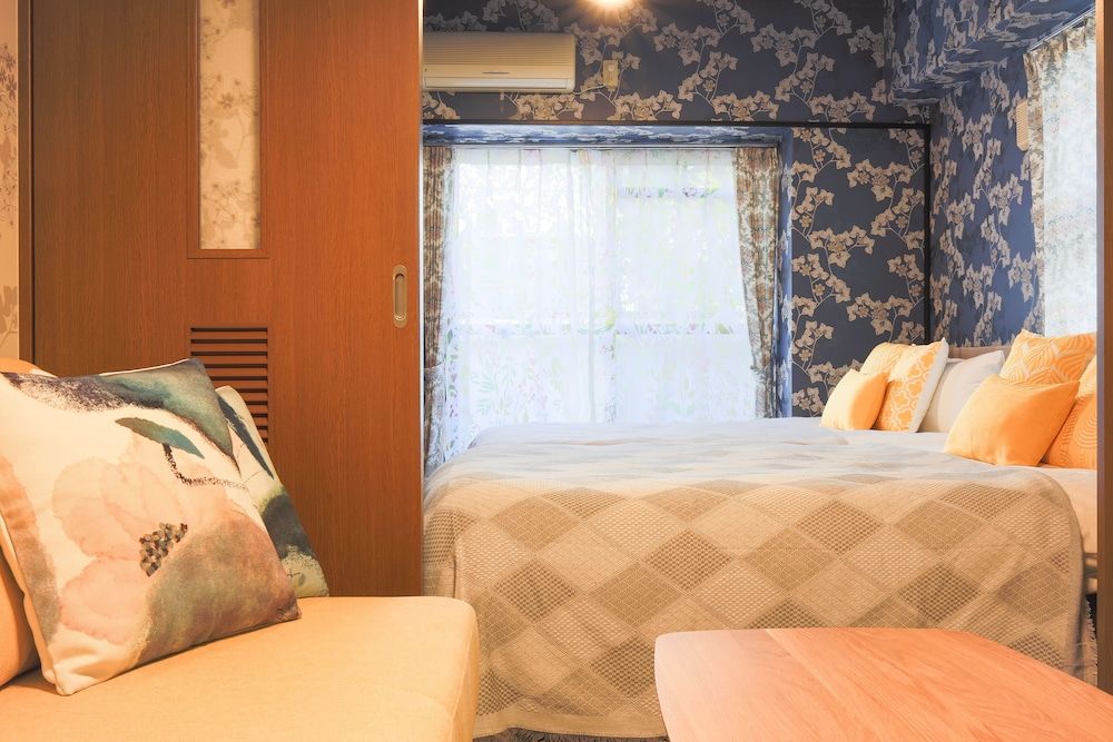 Grand Court Namba 206 Apartment 14