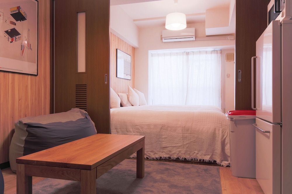 Grand Court Namba 605 Apartment 26