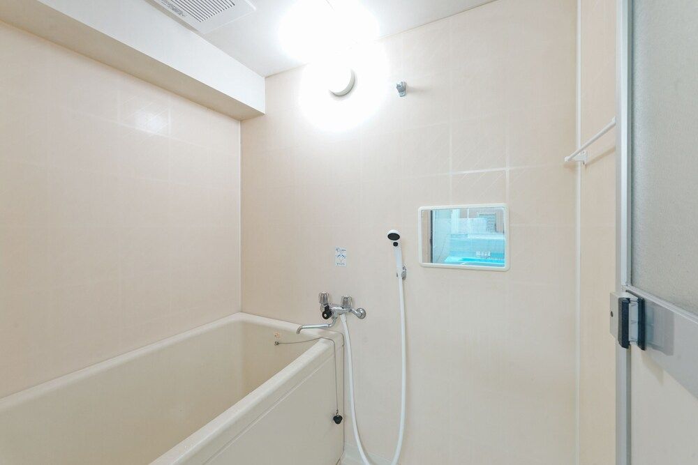 Daikokucho Home Builder Ebisu 1002 Apartment 17