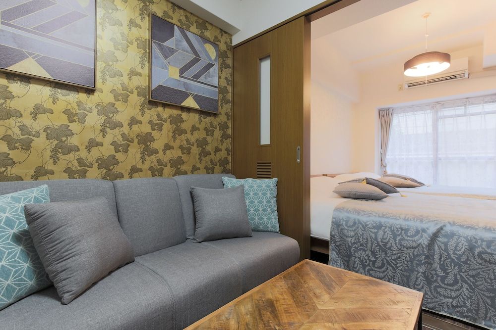 Grand Court Namba 205 Apartment 31