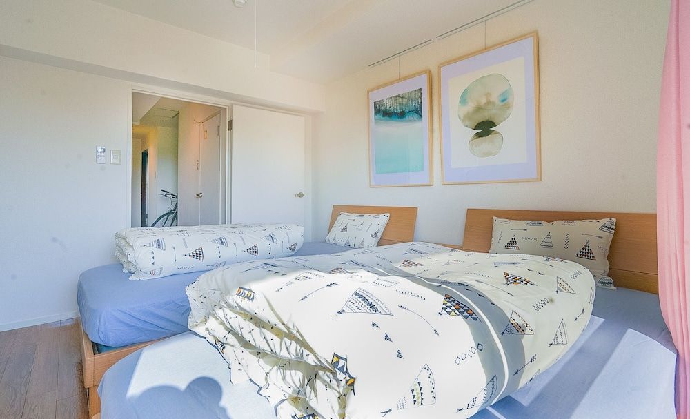 undefined Pine Brook 6