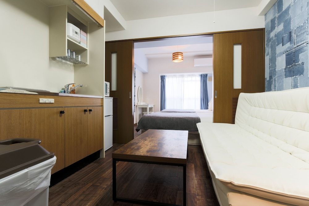 Grand Court Namba 401 Apartment 19