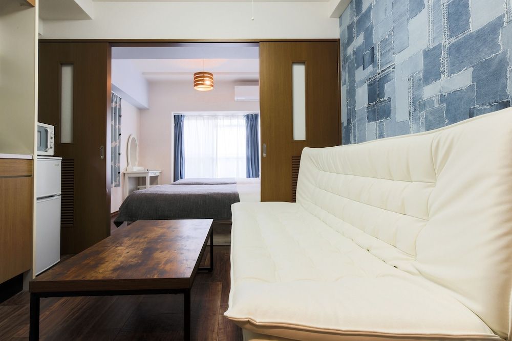 Grand Court Namba 401 Apartment 27