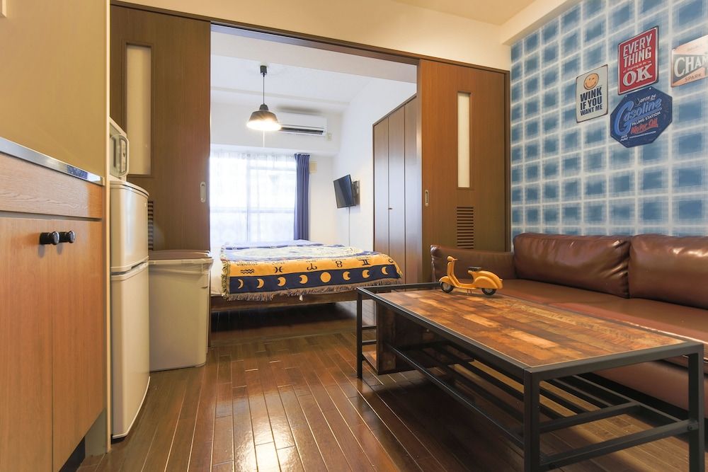 Grand Court Namba 402 Apartment 13