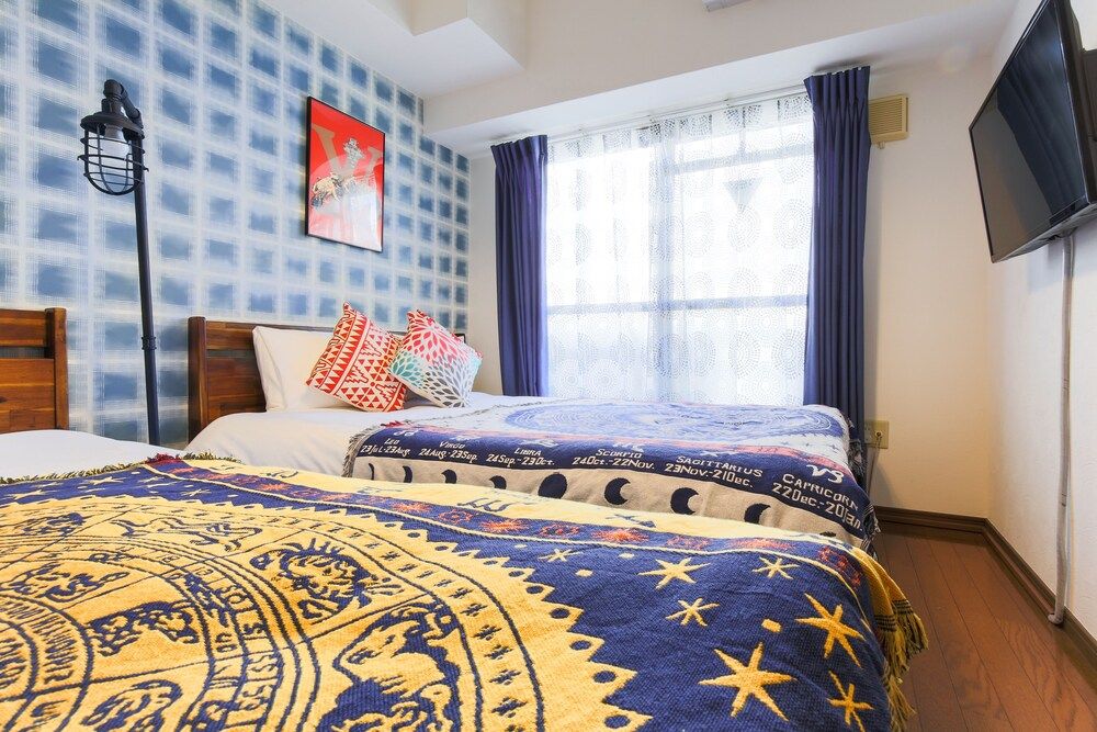 Grand Court Namba 402 Apartment 8