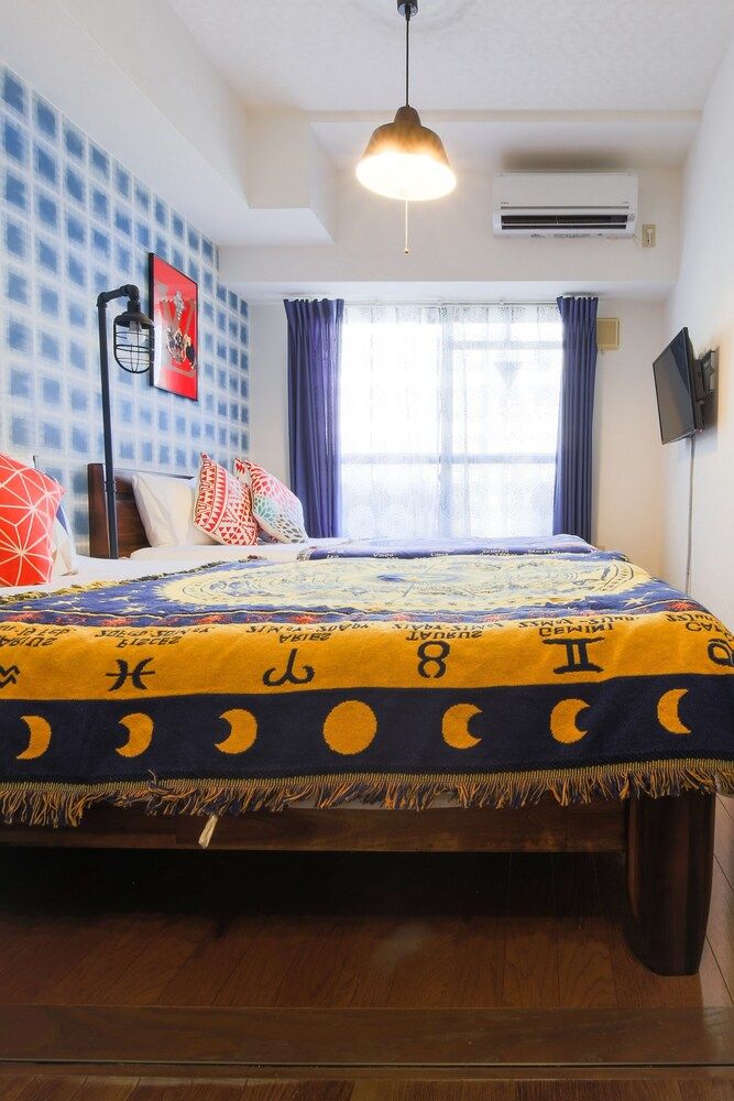 Grand Court Namba 402 Apartment 11