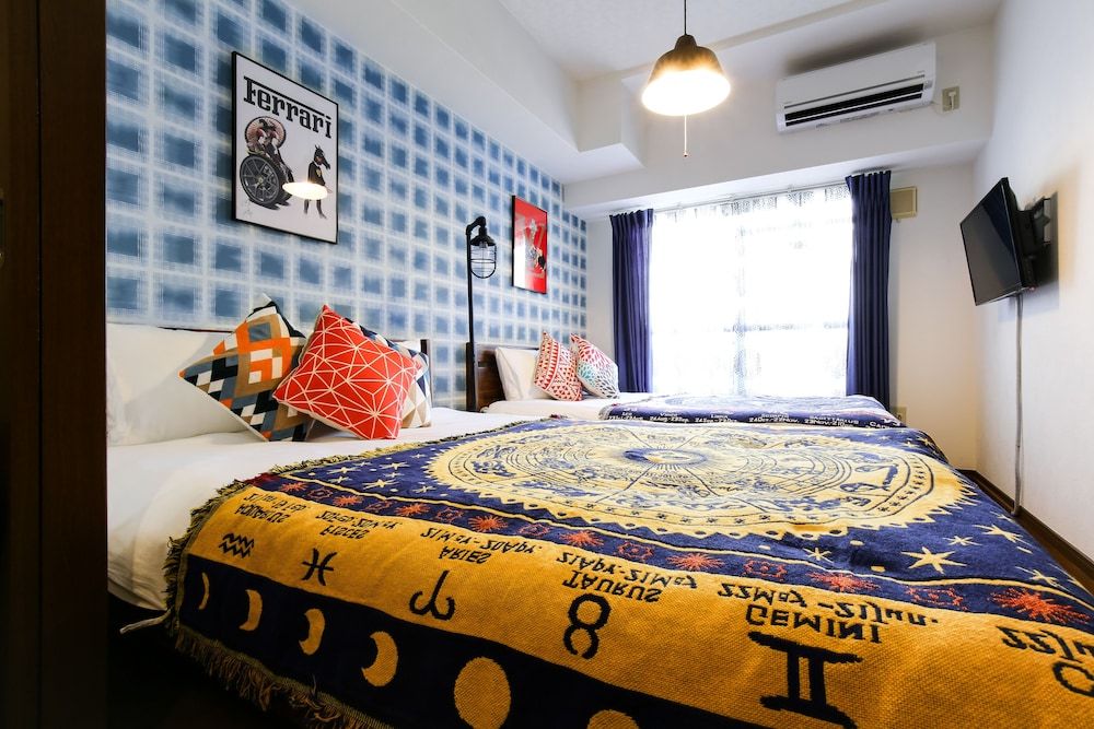 Grand Court Namba 402 Apartment