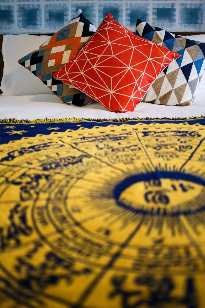 undefined Grand Court Namba 402 9